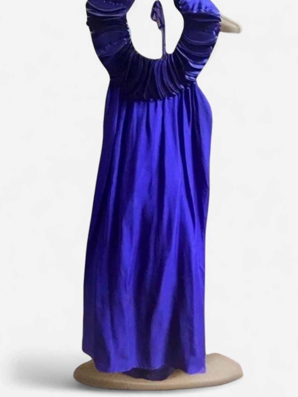 GUESS by Marciano Royal Blue
Silk Tiered Halter Neck Open Back Mini Dress Medium